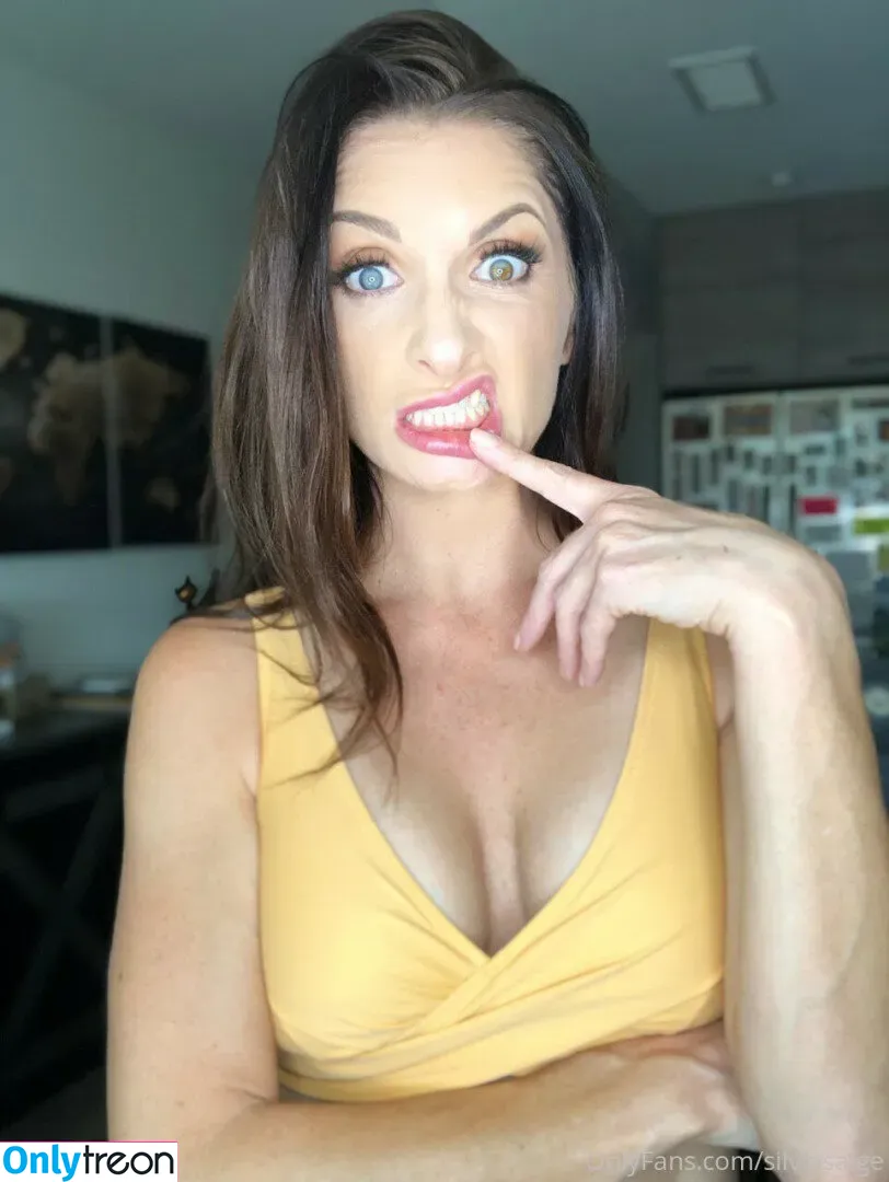 Silvia Saige голая photo #0047 (silviasaigexxx / thesilviasaige)