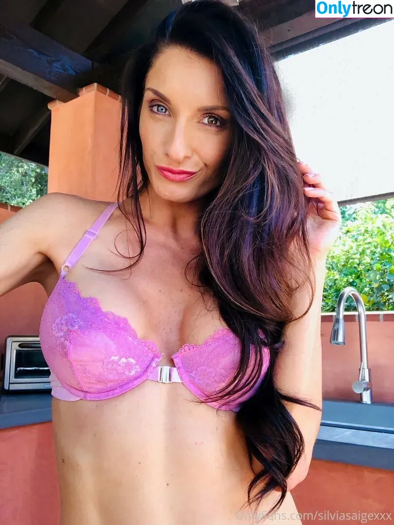 silviasaigexxx nude photo #0022 (thesilviasaige)