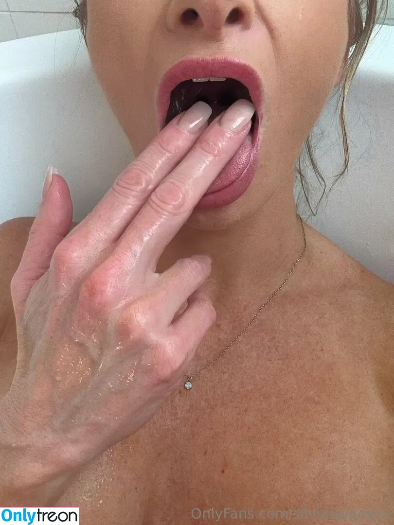 silviasaigexxx голая photo #0464 (thesilviasaige)
