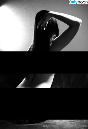  nude photo #0006