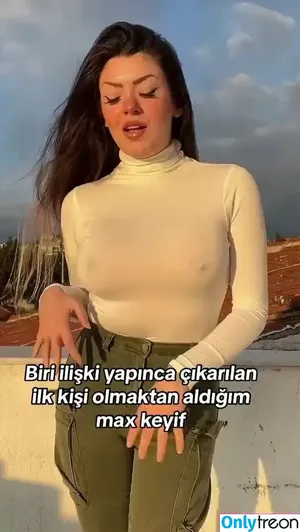 Simge Barankoğlu / simge.barankoğlu фото голая #0001