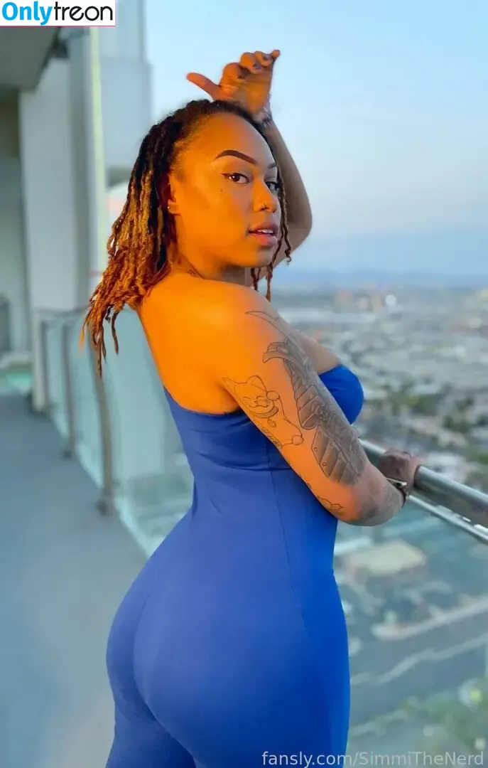 SimmiTheNerd nude photo #0053 (simmithenerdd)