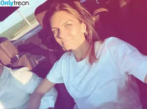 Simona Halep / simonahalep nude photo #0132