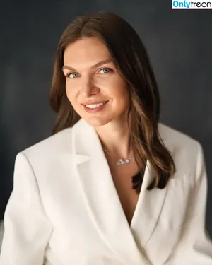Simona Halep / simonahalep nude photo #0145