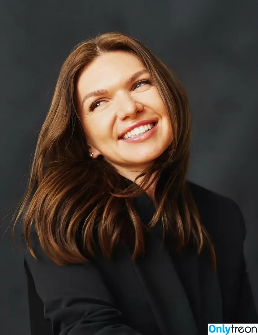Simona Halep nude photo #0121 (simonahalep)