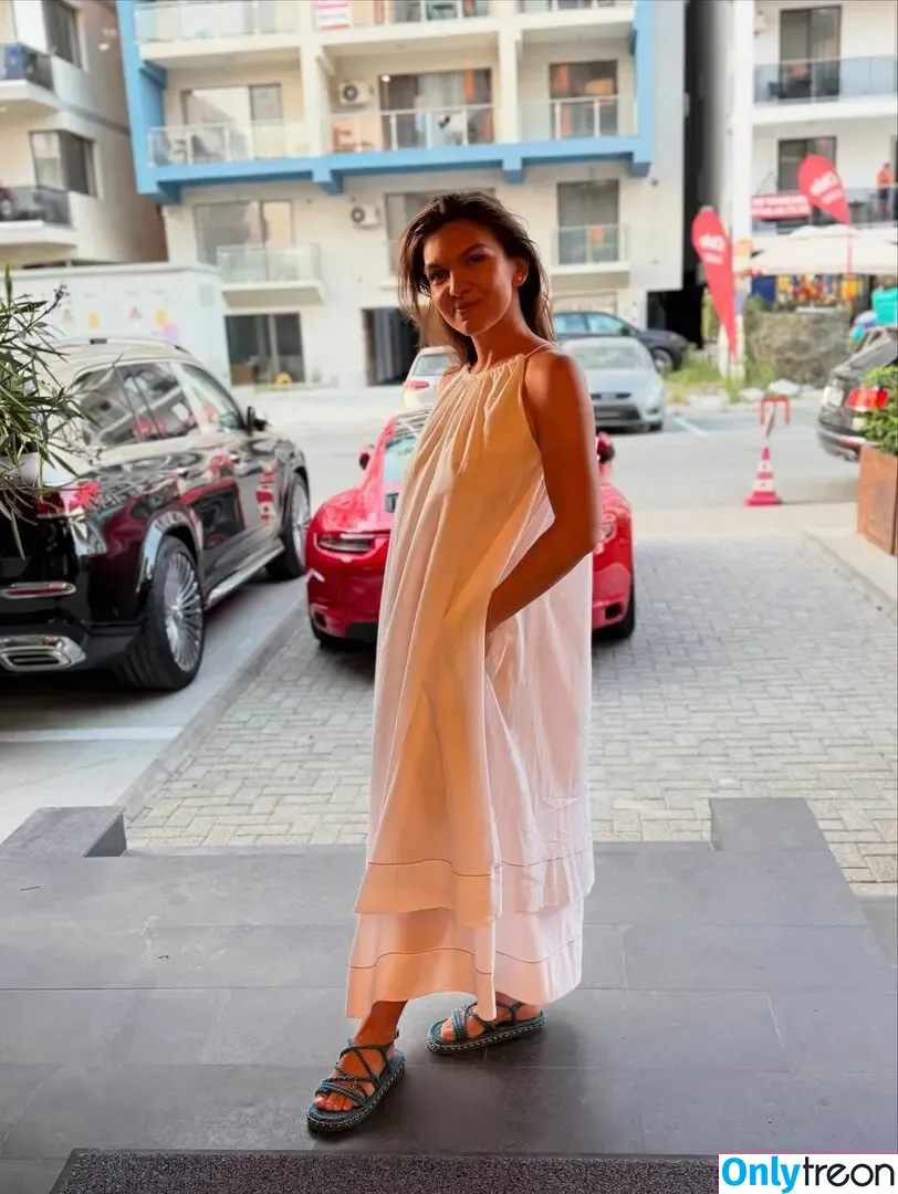 Simona Halep nude photo #0125 (simonahalep)