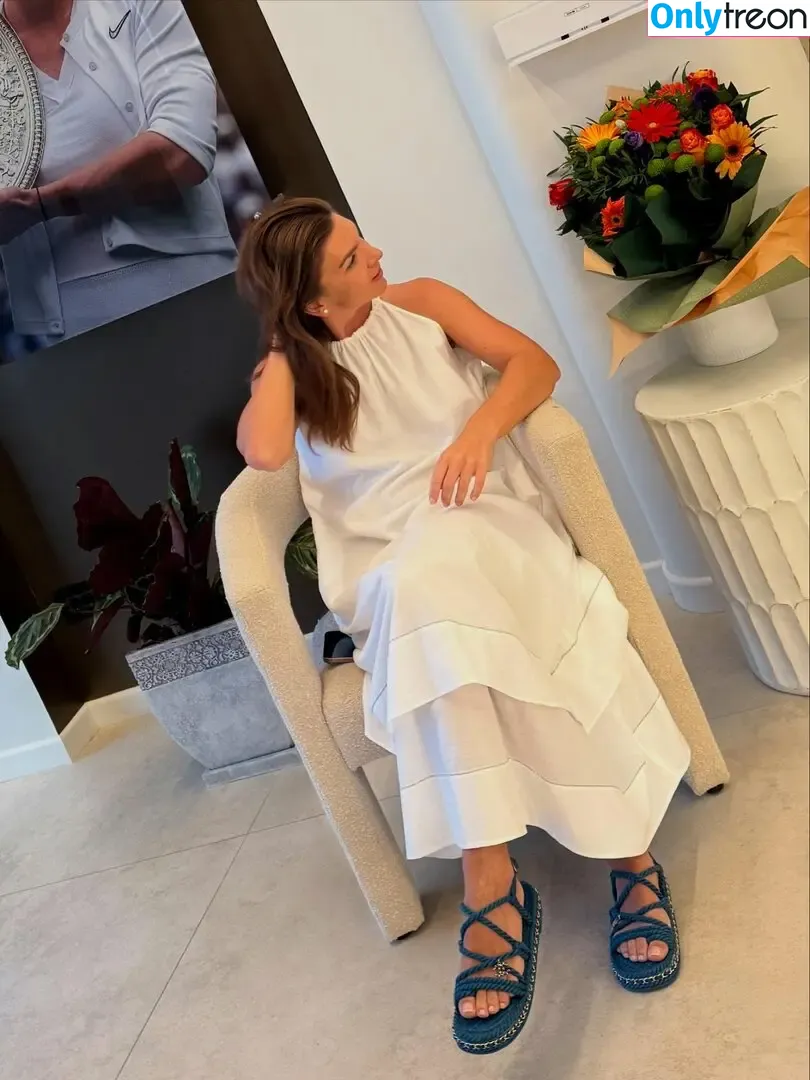 Simona Halep nude photo #0126 (simonahalep)
