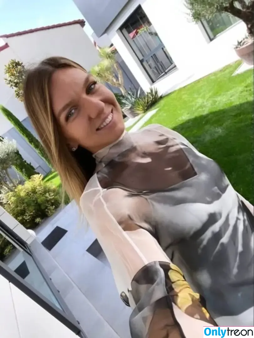 Simona Halep nude photo #0133 (simonahalep)