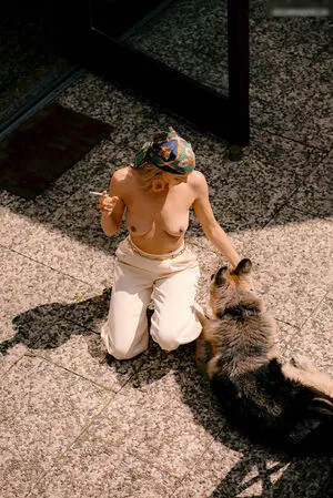 Simone Hanselmann / simonehanselman / simonehanselmann nude photo #0057