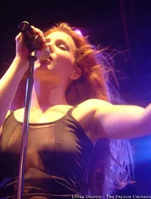 Simone Simons / simonesimons nude photo #0001