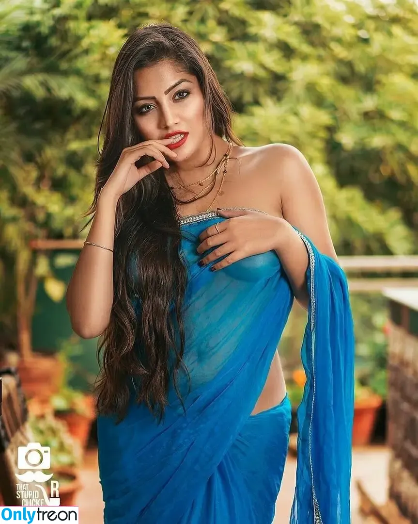 Simran Kaur nude photo #0021 (symrann.k)