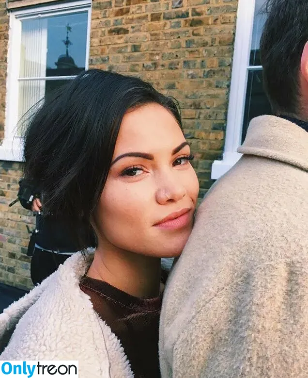 Sinéad Harnett голая photo #0002 (sineadharnett)