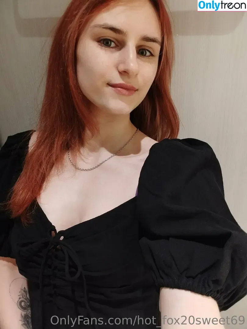 sinful_foxy nude photo #0003 (yuuicy_things)