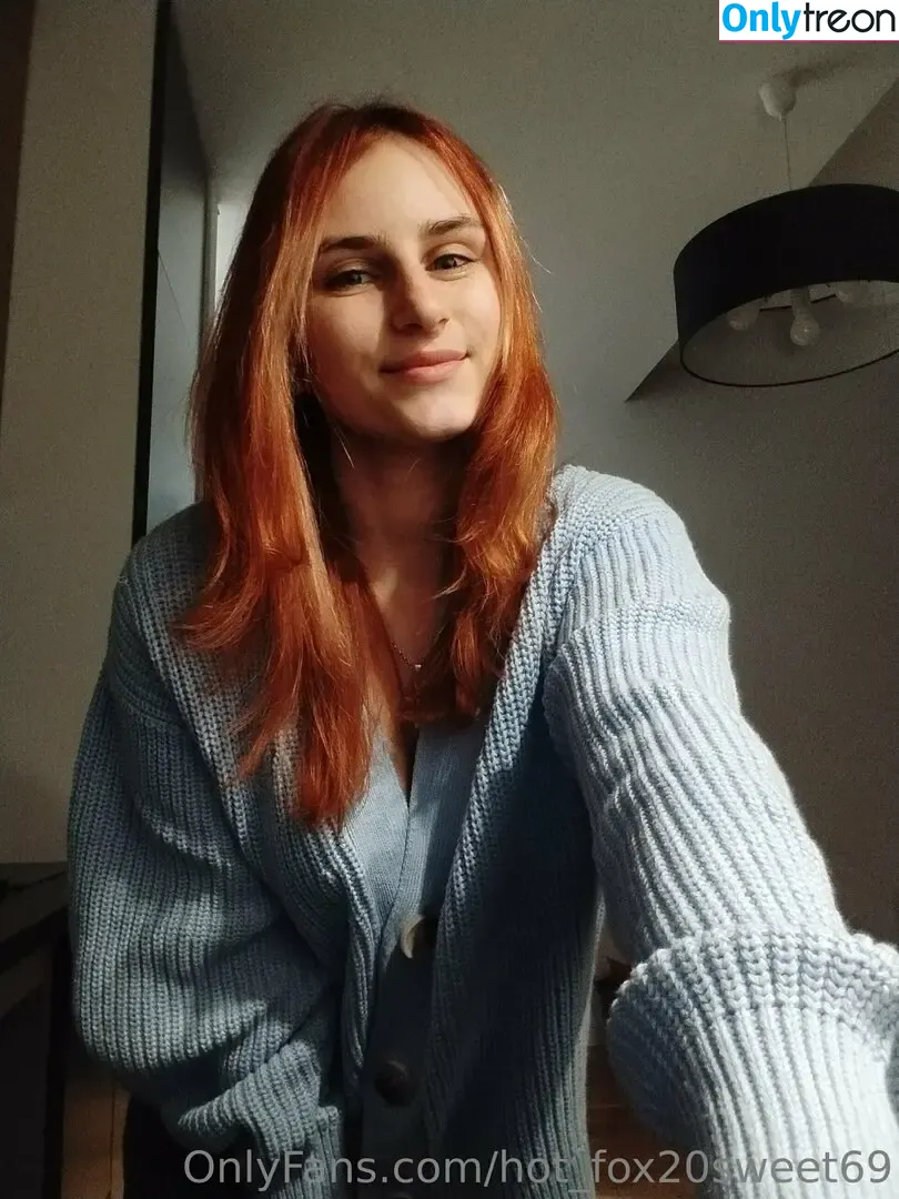 sinful_foxy nude photo #0011 (yuuicy_things)