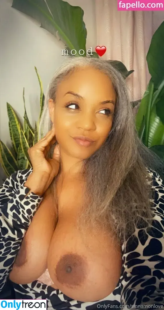 Sinnamon Love nude photo #0184 (SinnamonLove / tv)