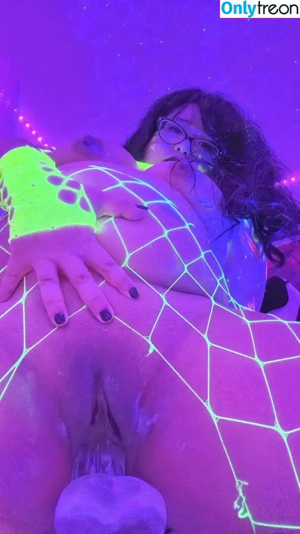 SinnamonSuccubus nude photo #0052 (Sinnamonsucc / cinnamonxgirl)