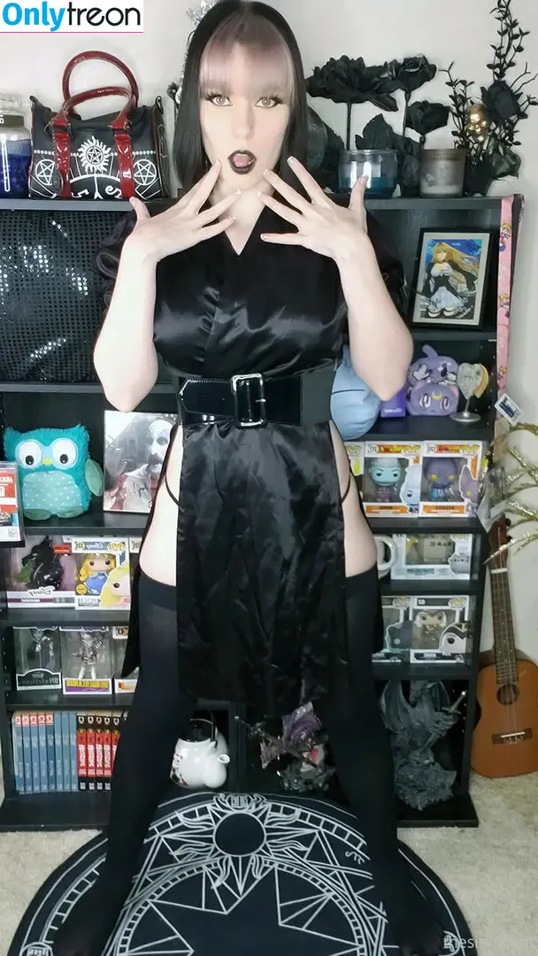 Sinnocent nude photo #1189 (SinnocentCosplay / imsinnocent)