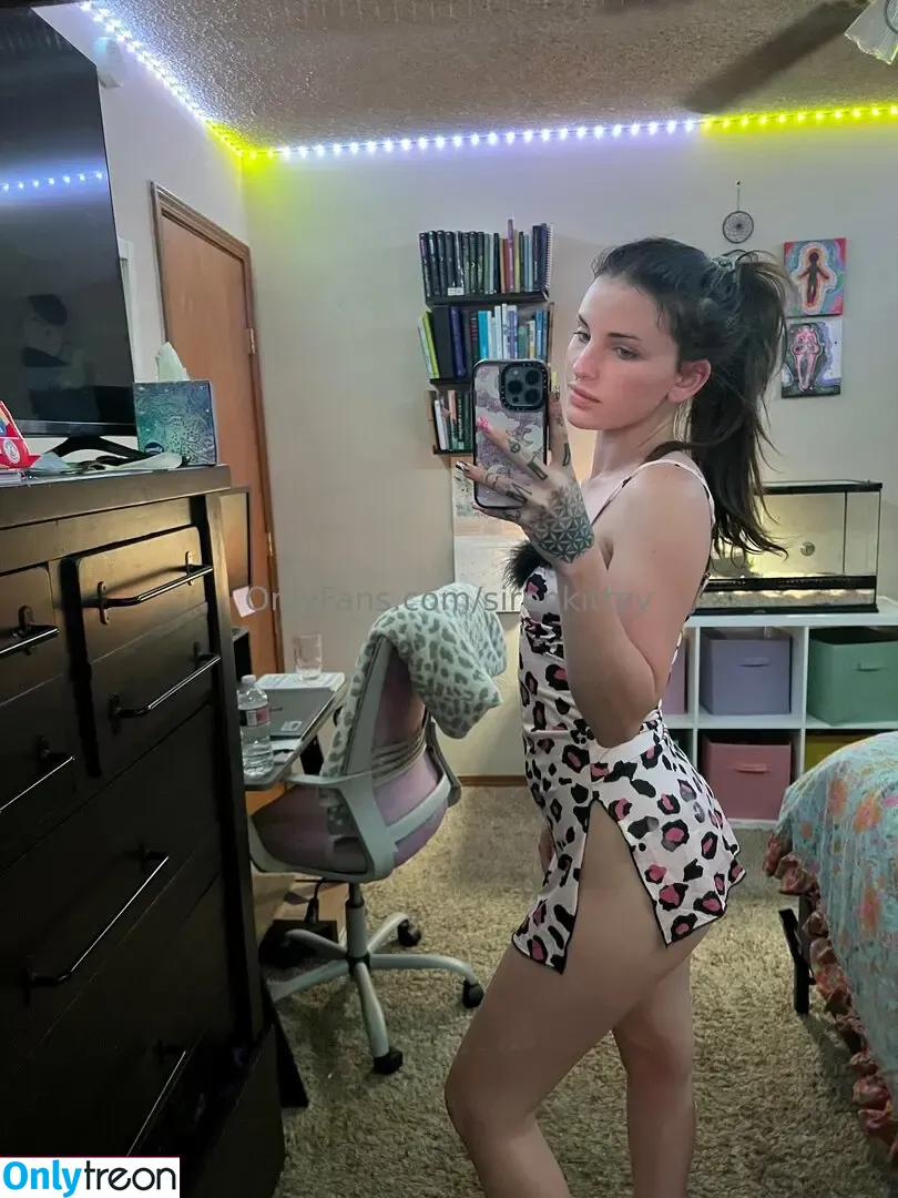 sirenkittyy nude photo #0008 (destinyelkins)