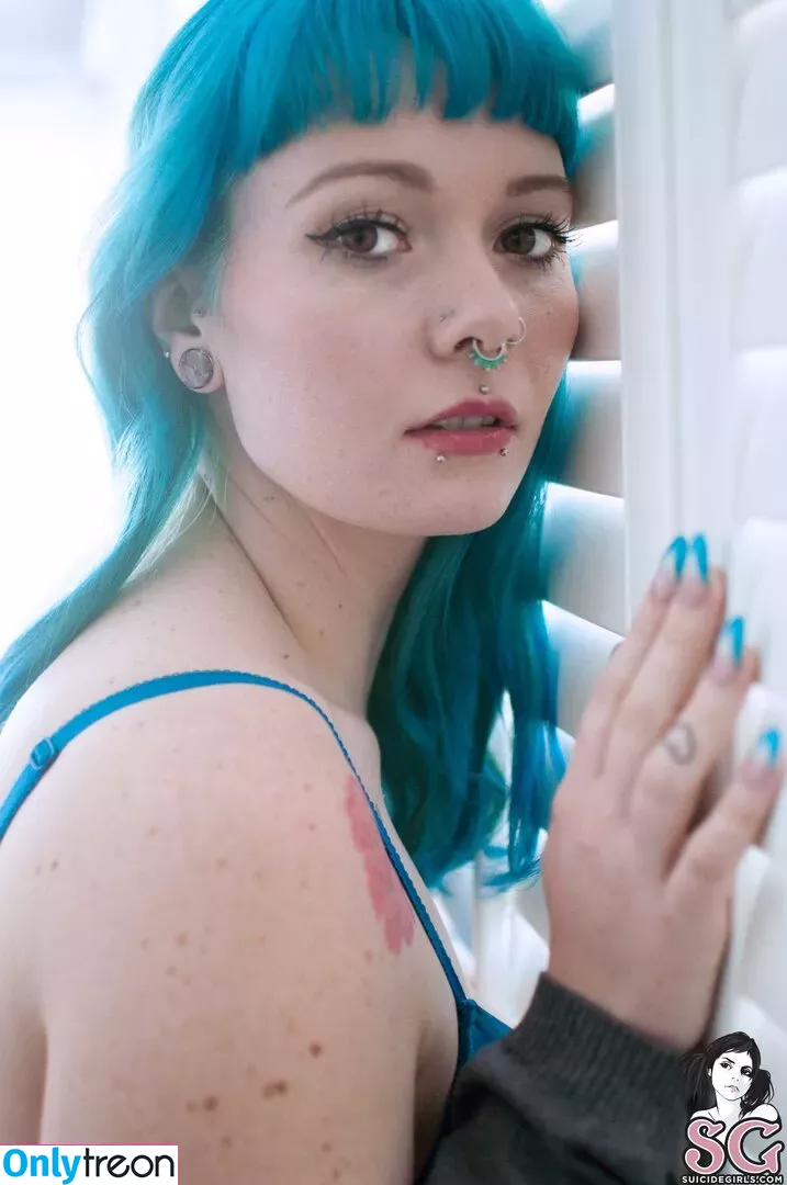 Sirenn Suicide голая photo #0096 (sirenn.bby / sirennsuicide)
