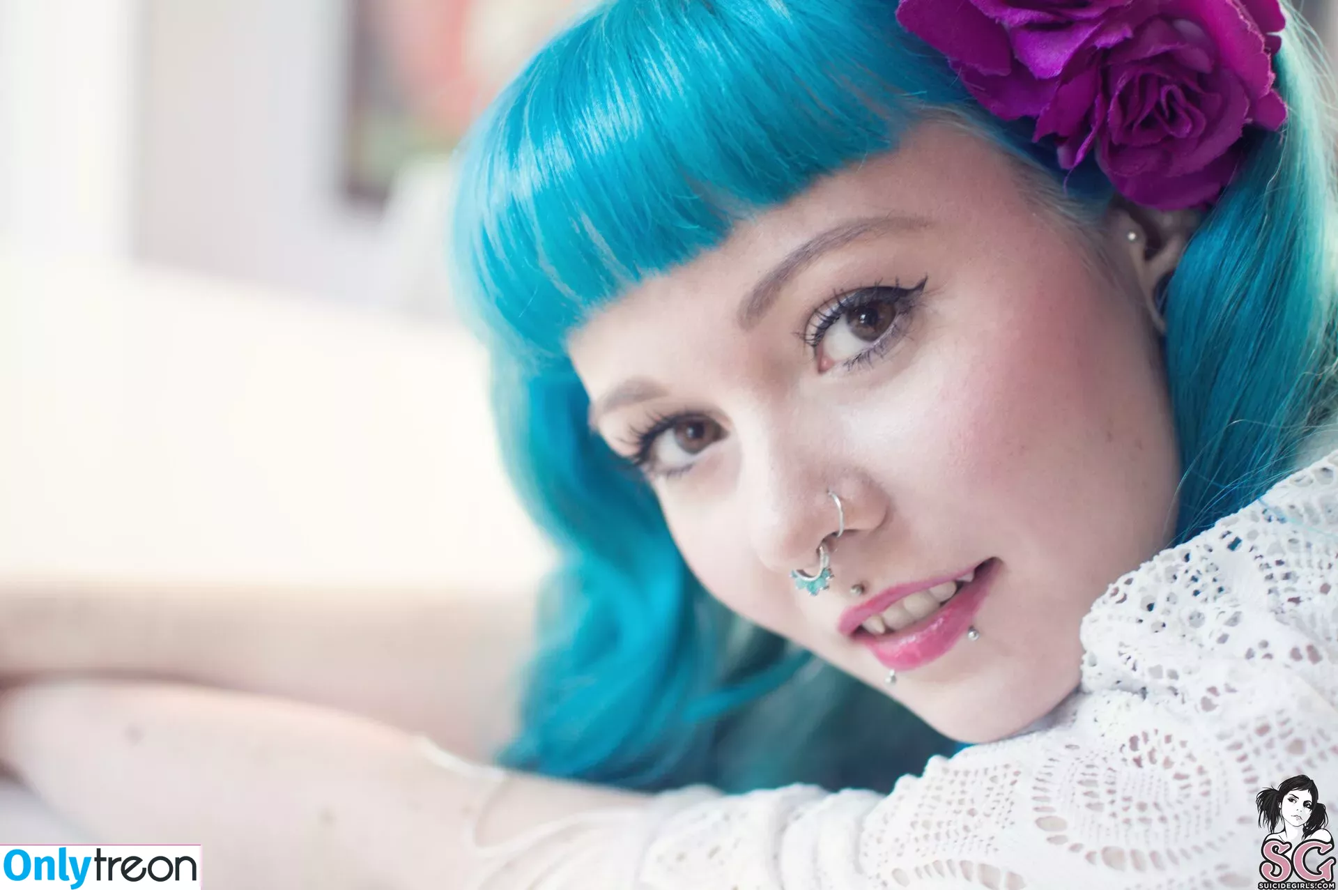 Sirenn Suicide nude photo #0142 (sirenn.bby / sirennsuicide)