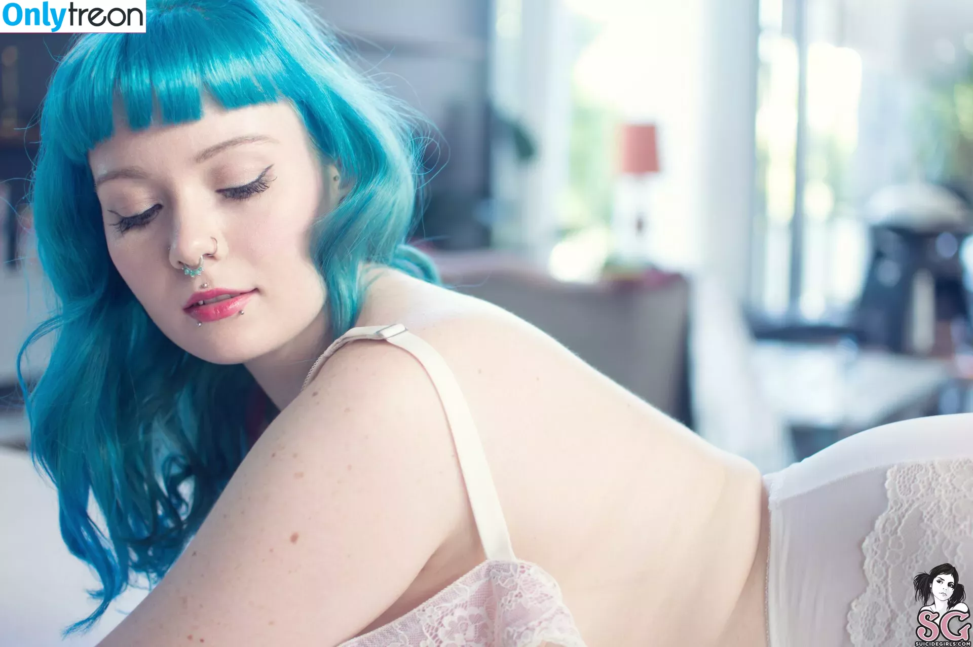 Sirenn Suicide nude photo #0157 (sirenn.bby / sirennsuicide)