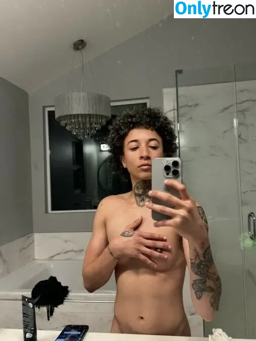Sixthestar nude photo #0010 (Sixtyb1 / sixthestarr)
