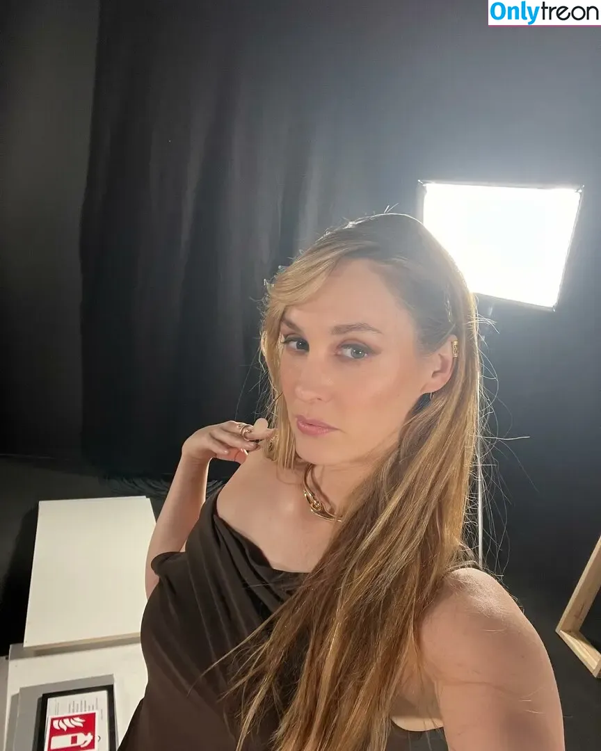 Sjokz nude photo #0866 (Eefje Depoortere / eefjah)