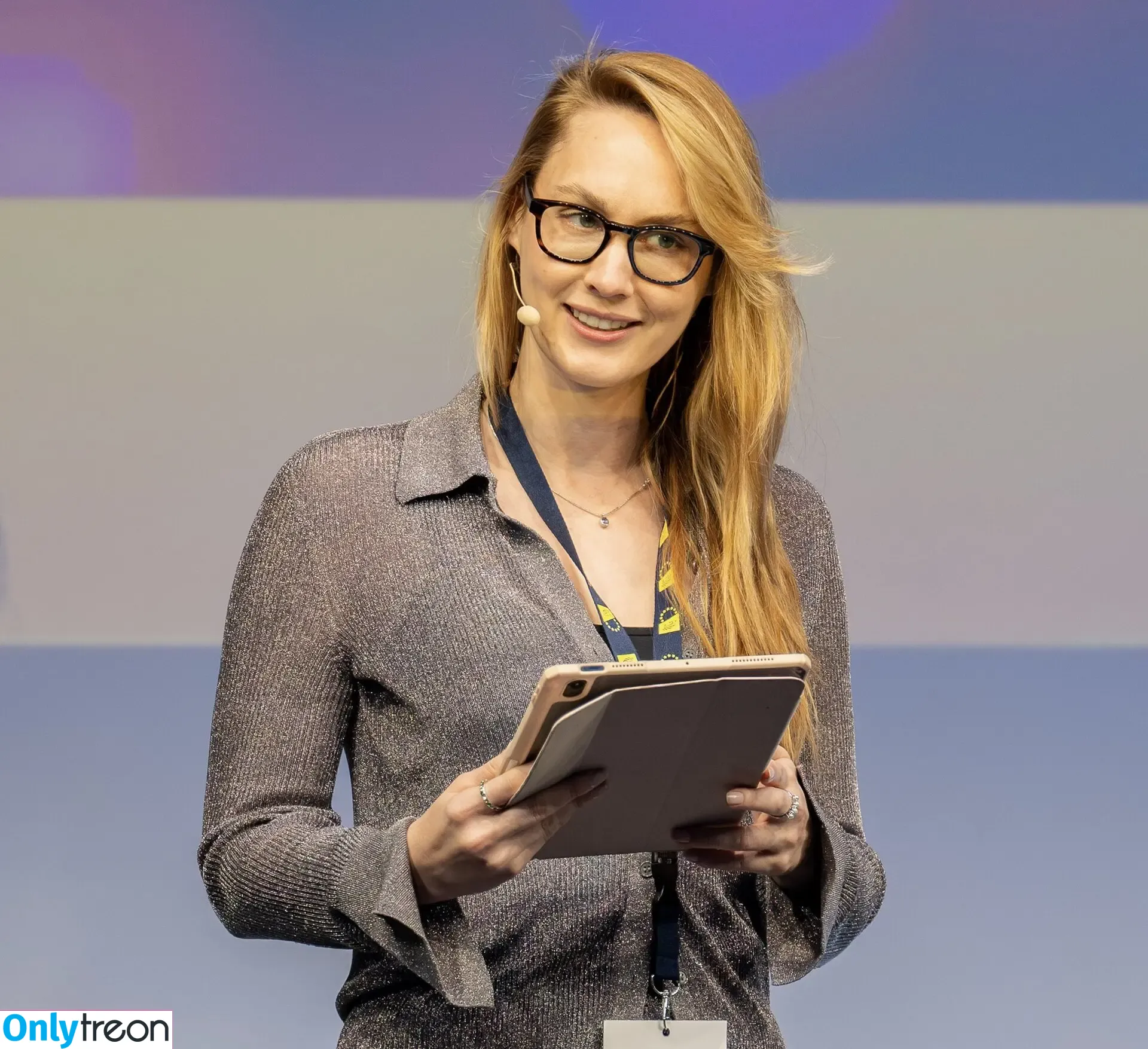 Sjokz nude photo #0929 (Eefje Depoortere / eefjah)
