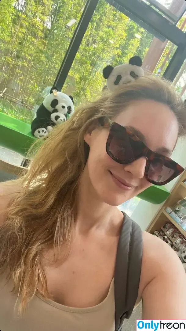 Sjokz nude photo #1031 (Eefje Depoortere / eefjah)