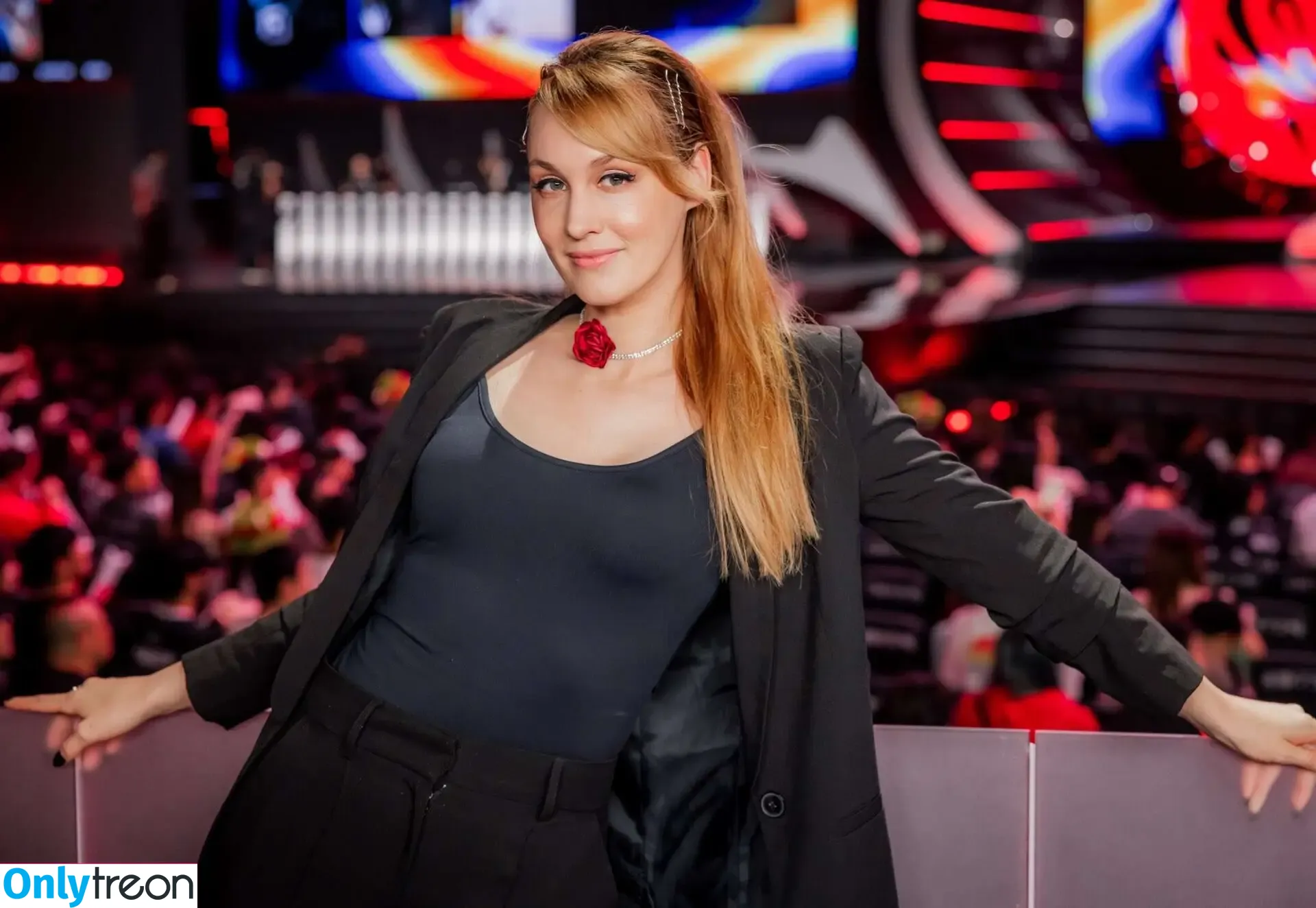 Sjokz nude photo #1049 (Eefje Depoortere / eefjah)