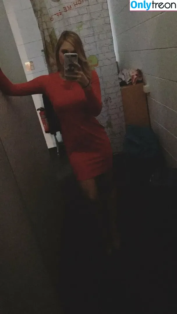 Sjokz nude photo #1089 (Eefje Depoortere / eefjah)