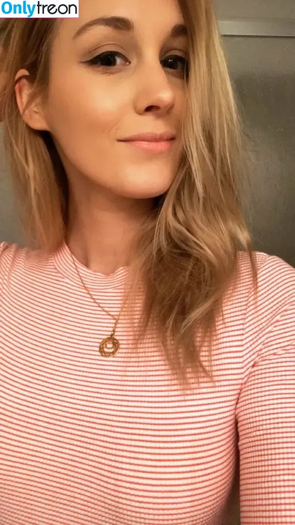 Sjokz nude photo #1091 (Eefje Depoortere / eefjah)