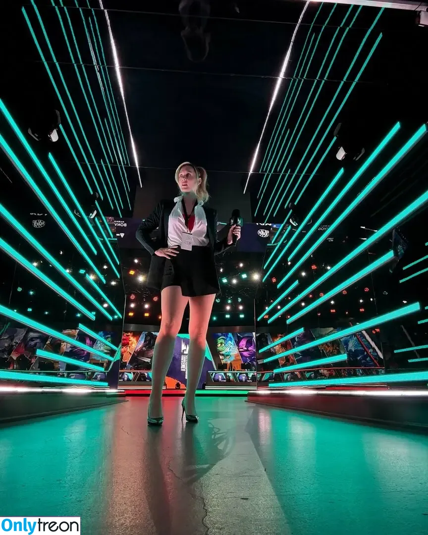 Sjokz голая photo #1612 (Eefje Depoortere / eefjah)