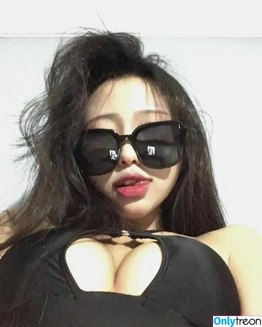 sjxltlx_ nude photo #0037 (sjxltlx_)