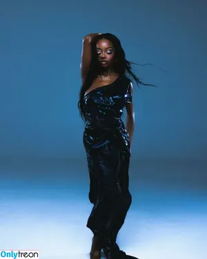 Skai Jackson / skaijackson фото голая #0157