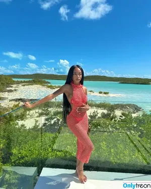 Skai Jackson / skaijackson фото голая #0169