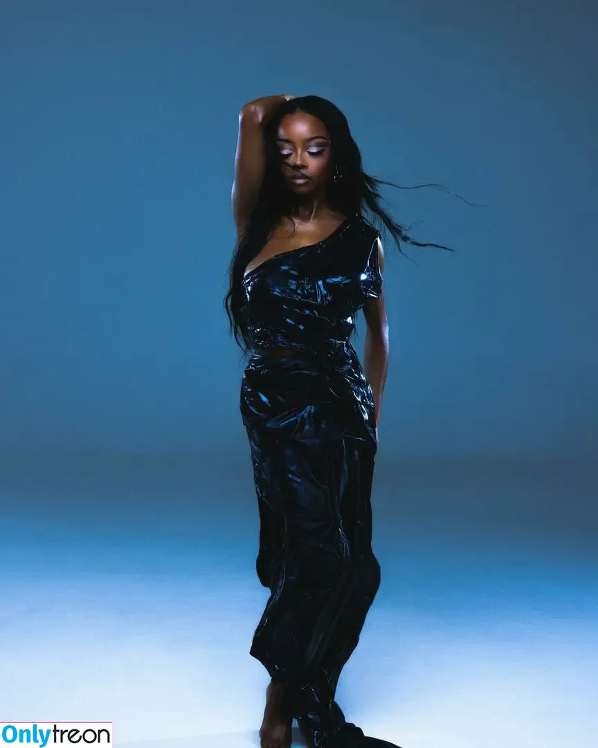 Skai Jackson голая photo #0157 (skaijackson)