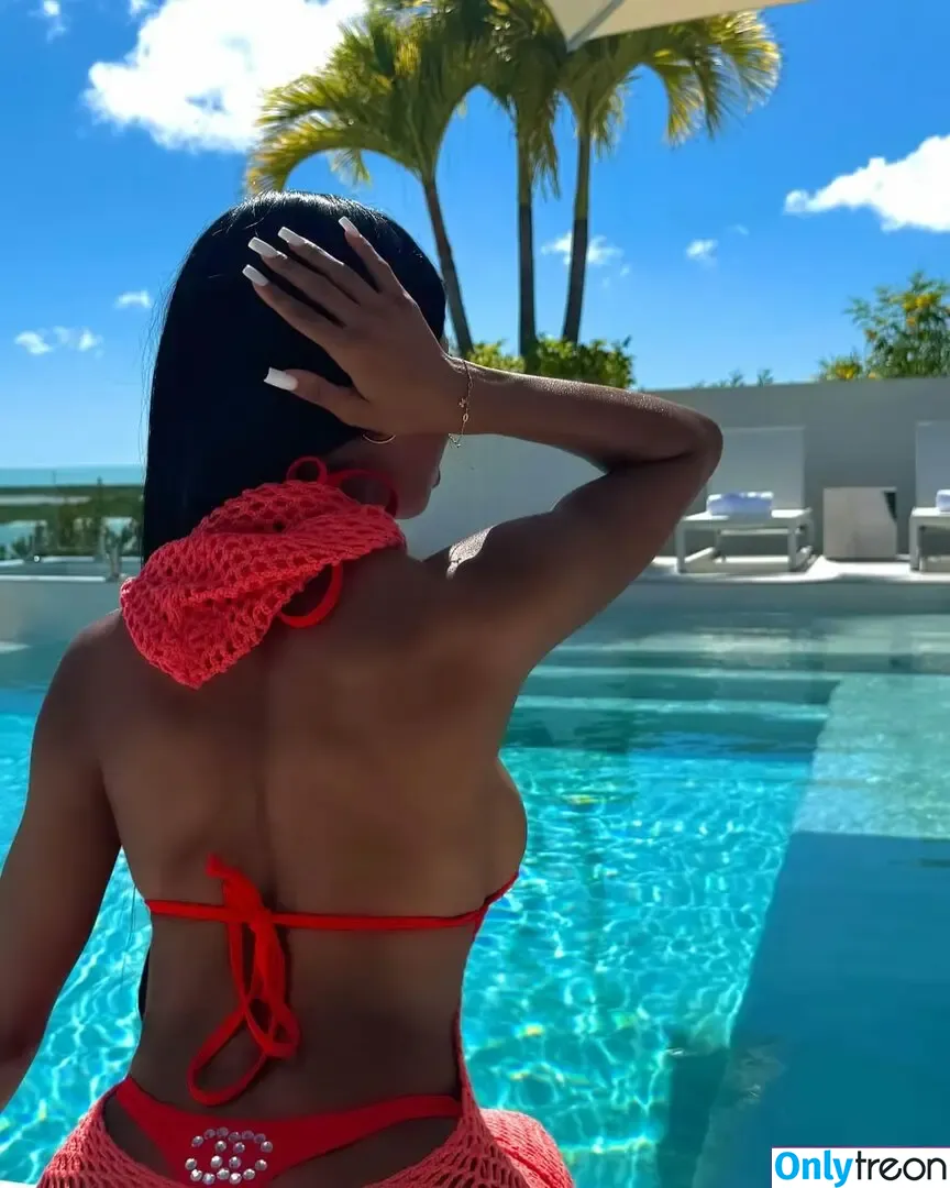 Skai Jackson голая photo #0171 (skaijackson)