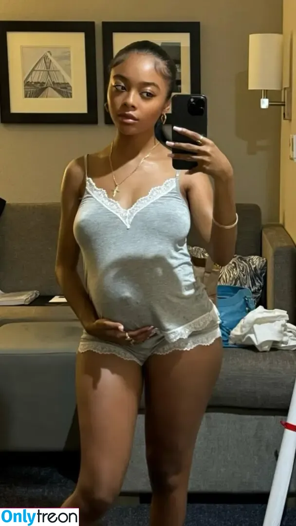Skai Jackson nude photo #0216 (skaijackson)