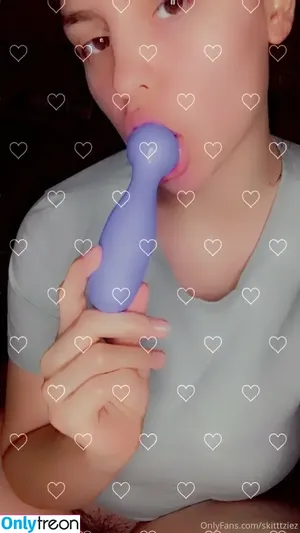 skitttziez / mzskittlez nude photo #0028
