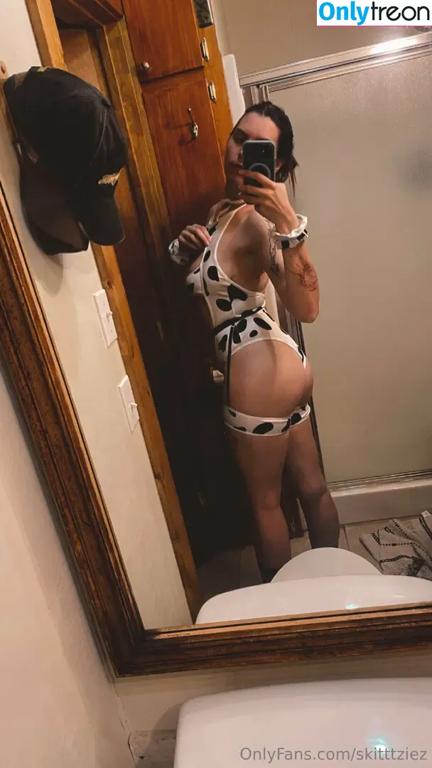 skitttziez nude photo #0072 (mzskittlez)