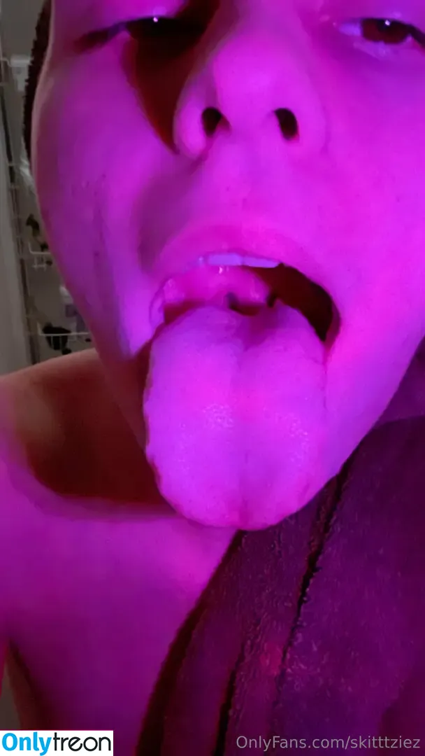 skitttziez nude photo #0076 (mzskittlez)