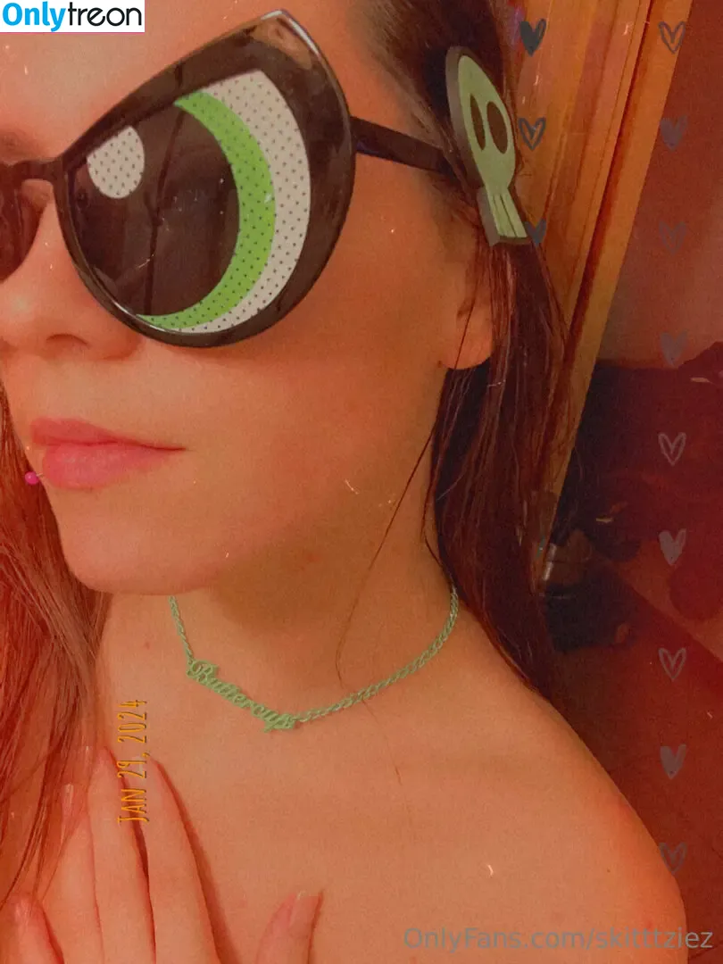 skitttziez nude photo #0084 (mzskittlez)