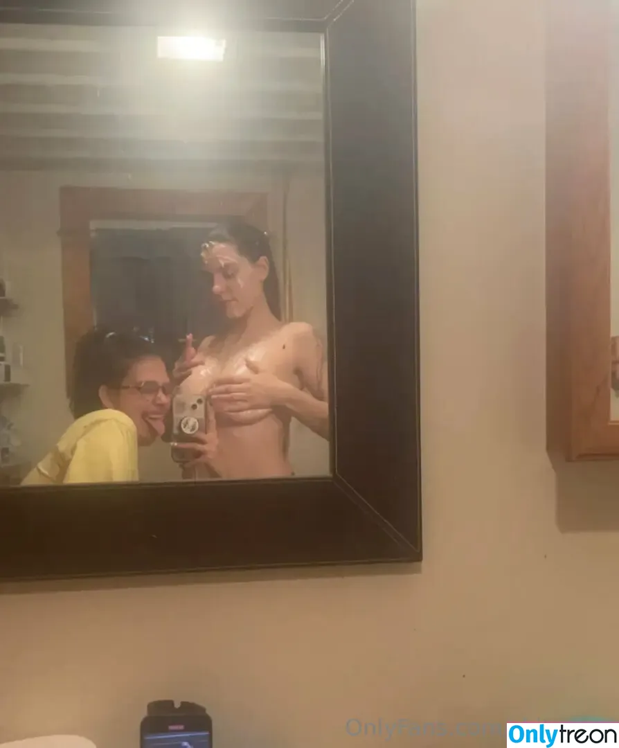 skitttziez nude photo #0093 (mzskittlez)