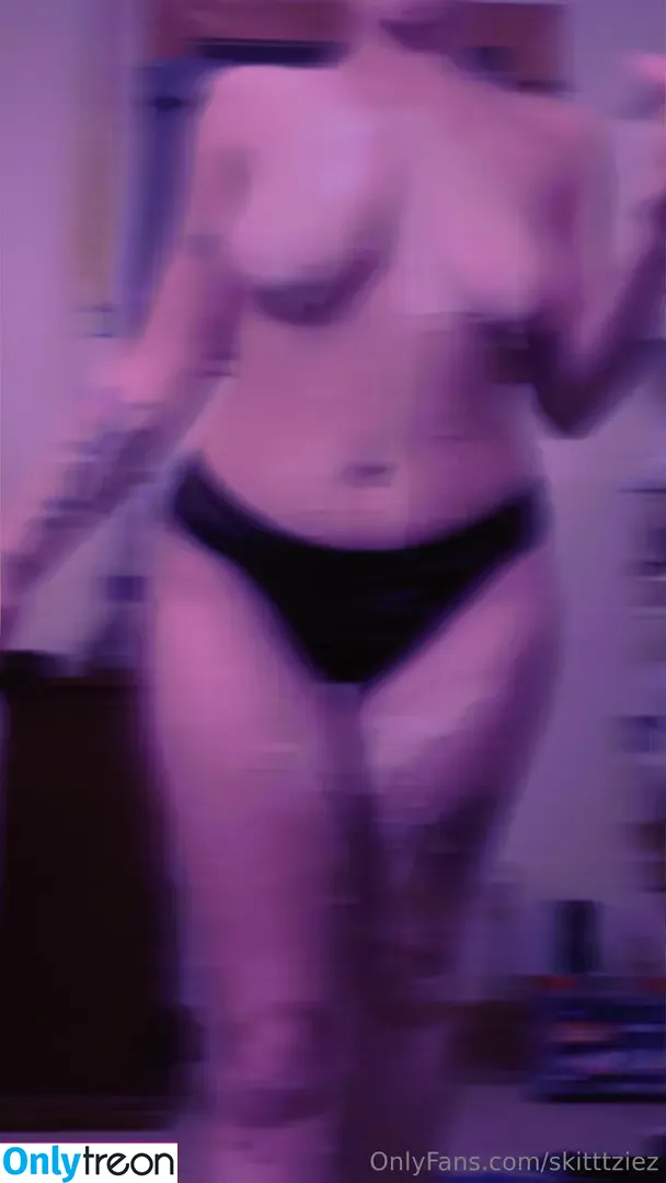 skitttziez nude photo #0094 (mzskittlez)