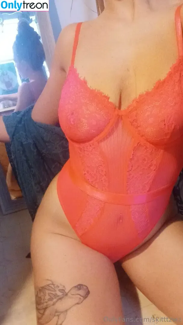 skitttziez nude photo #0124 (mzskittlez)