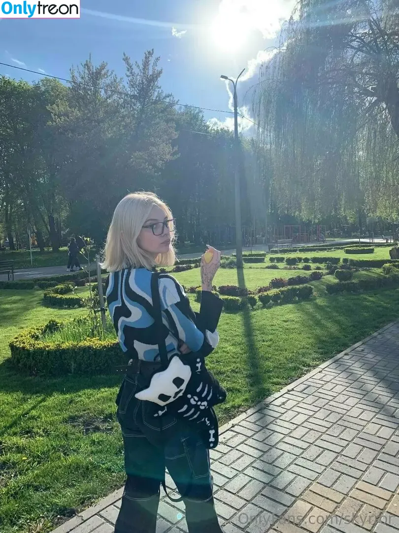 Skybon голая photo #0018 (Angelina / Reborngia / Skyrror / Sweetreborn / andreaschibono)