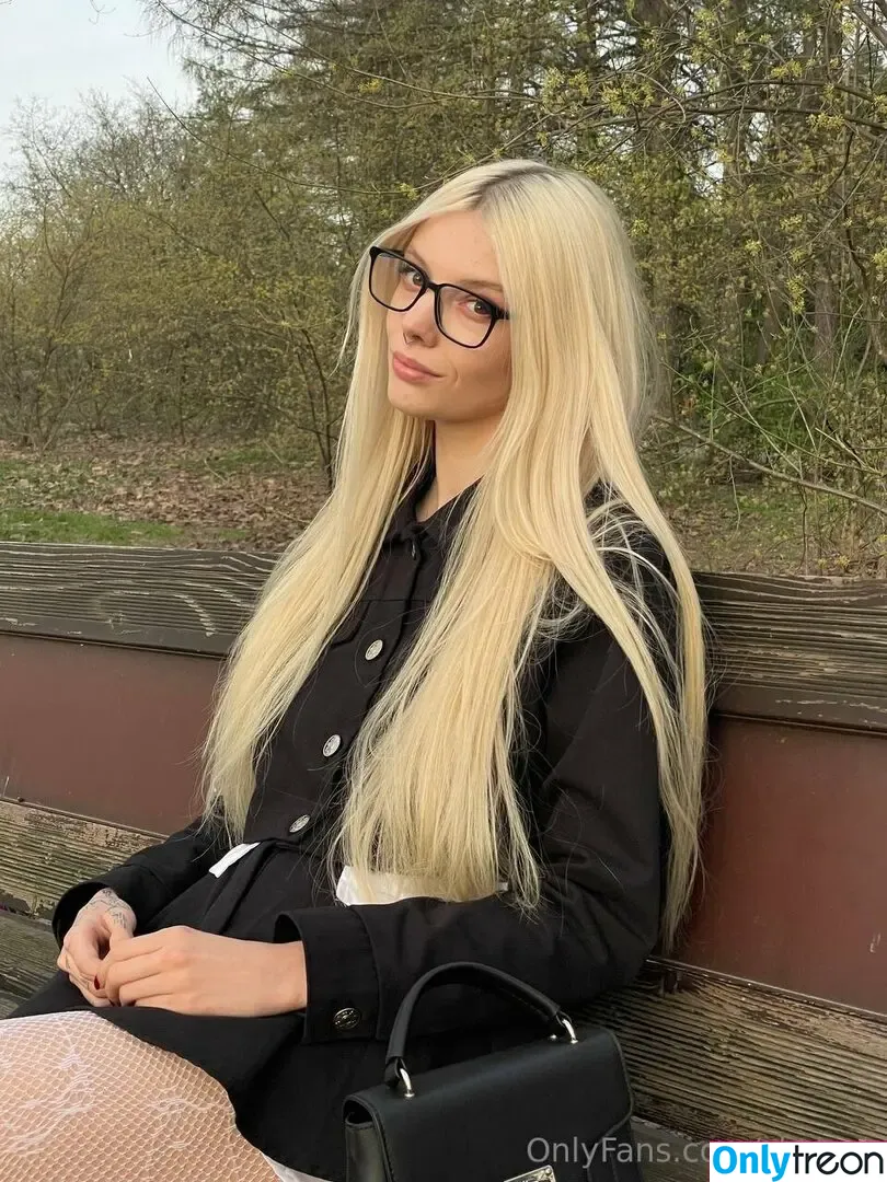 Skybon голая photo #0028 (Angelina / Reborngia / Skyrror / Sweetreborn / andreaschibono)