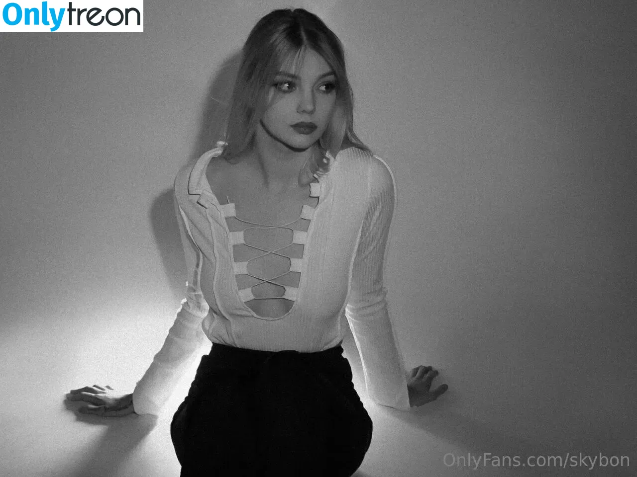 Skybon nude photo #0083 (Angelina / Reborngia / Skyrror / Sweetreborn / andreaschibono)