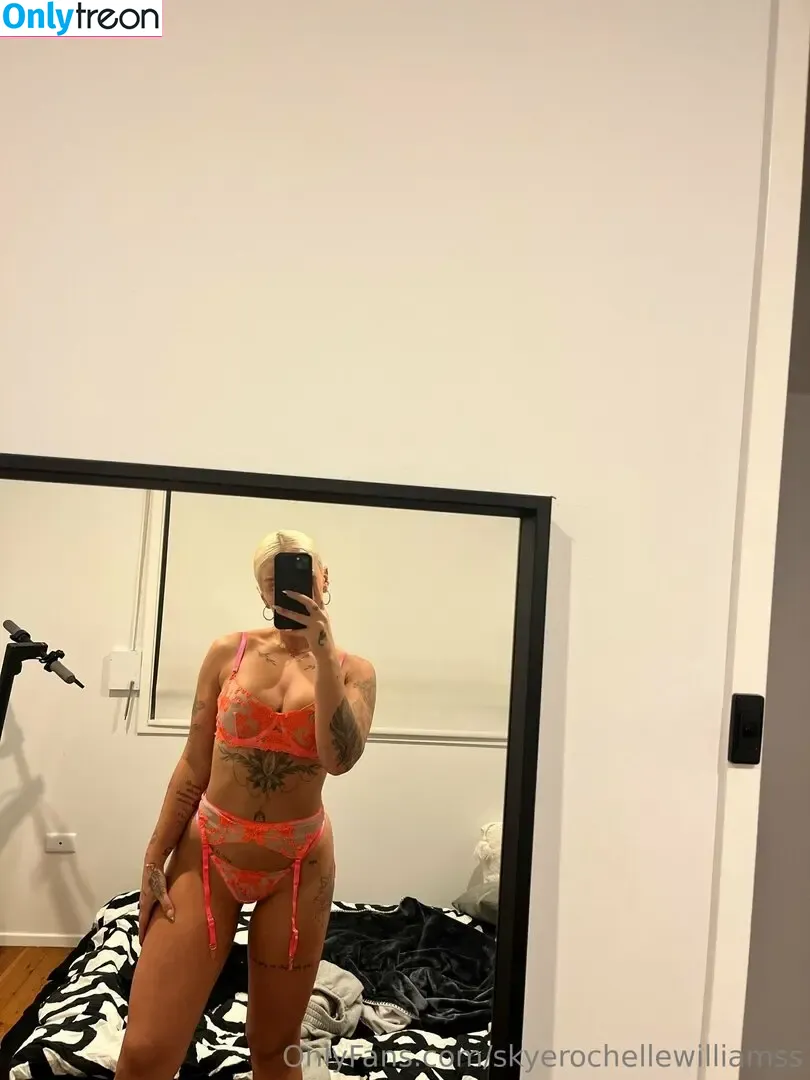 skyerochellee nude photo #0033 (skyerochellewilliams)